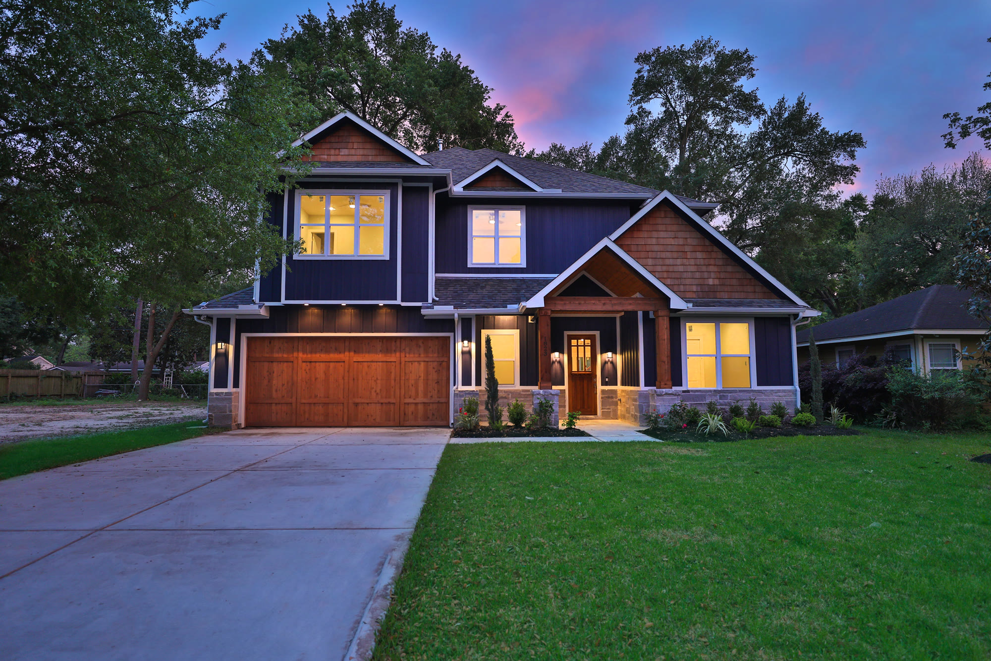 Front elevation at 1823 Wakefield